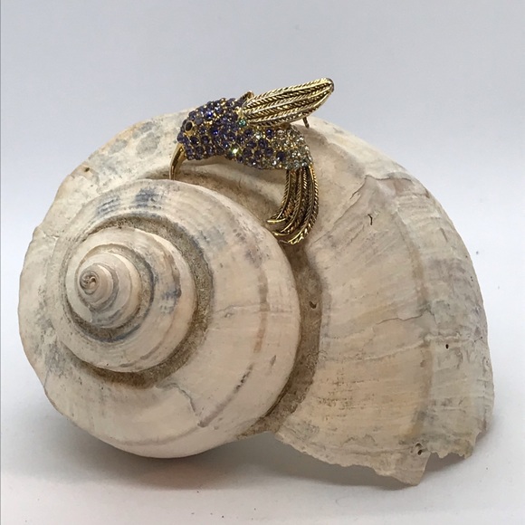 Monet Rhinestone Hummingbird Brooch - Picture 3 of 7